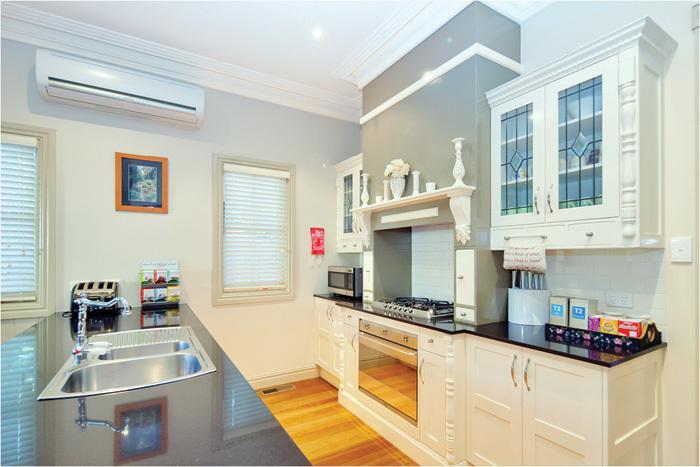 Brantwood Cottage Luxury Accommodation Блекхийт Екстериор снимка