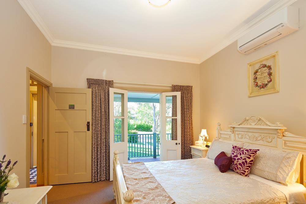 Brantwood Cottage Luxury Accommodation Блекхийт Екстериор снимка